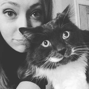 Meet your Posher, Christina