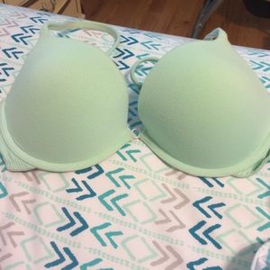 Pretty mint green Aerie Bra!