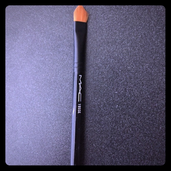 MAC Concealer Brush 195SE