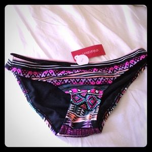 NWT tribal print bikini bottom