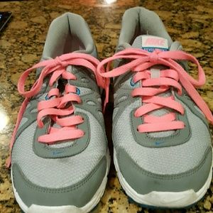Nike Like new worn a few times