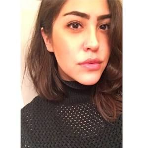 Meet your Posher, Lily