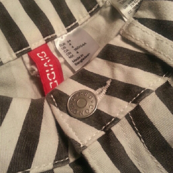 H&M Stripped white jeans - Picture 3 of 4