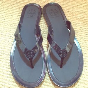 Navy Tory burch flip flops. Size 7