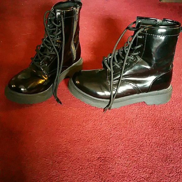 Combat rainboots
