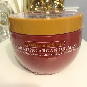 Argan oil hair mask by Arvazallia