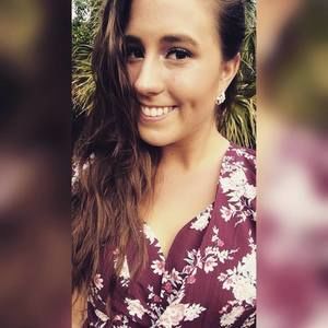 Meet your Posher, Vanessa