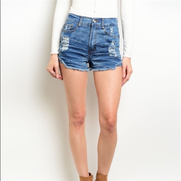 🇺🇸SALE • High Waist Distress Denim Shorts - Picture 2 of 3