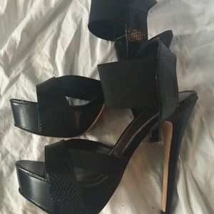 Bebe heels