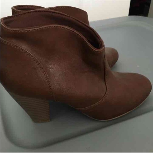 Ankle boots