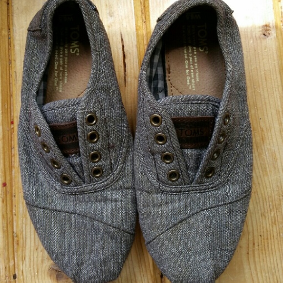 TOMS Cordones size 6.5