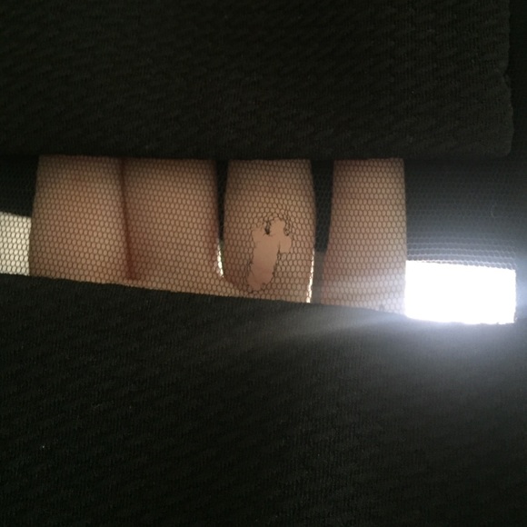 Jessica Simpson Popover Sleeveless Dress (Black) - Picture 4 of 4