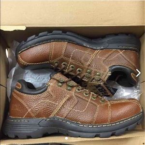 Leather Oxford style MENS work shoes