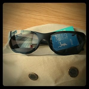 NWT Foster Grant Sunglasses