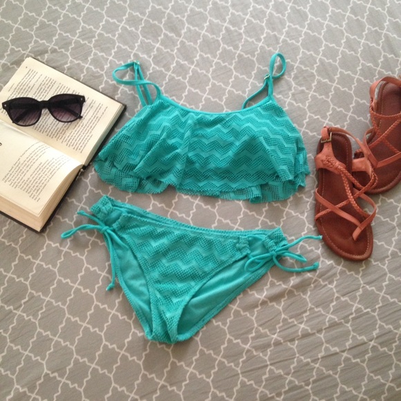 Billabong Lace Flowy Bikini