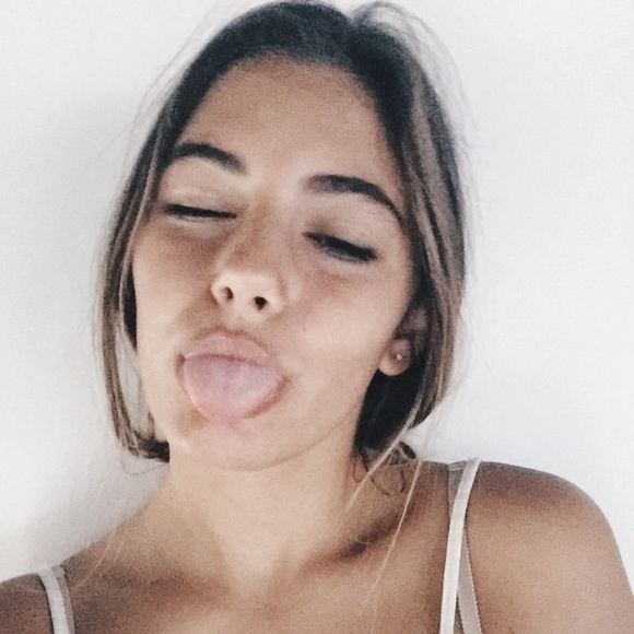 Meet your Posher, Lydia - Picture 4 of 4