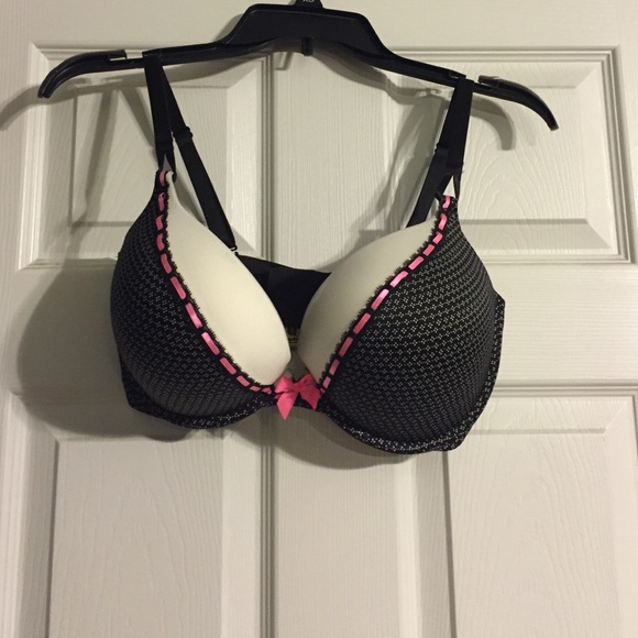 Victoria's Secret Bombshell