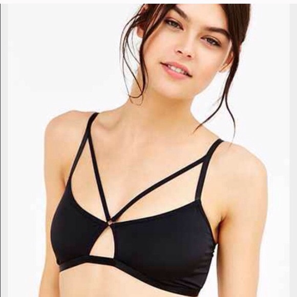 Strappy bralette - Picture 1 of 1