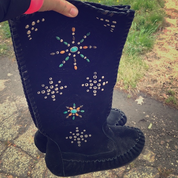 Victoria's Secret Shoes - Tribal Accents Moccasin Boots