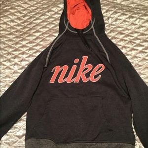 Nike womens sweatshirt