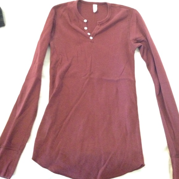Burgundy thermal henley