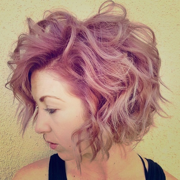 Meet your Posher, Emilee