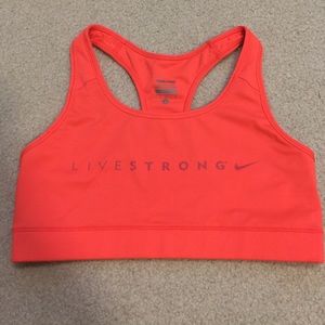 Nike pro sports bra