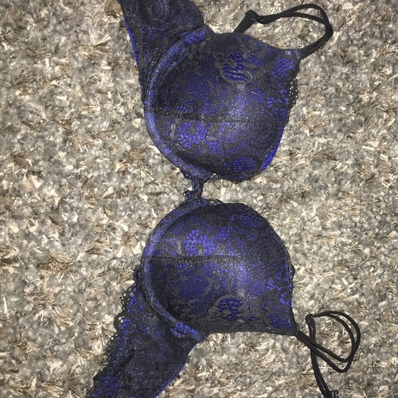 Victoria secret Bra...34C