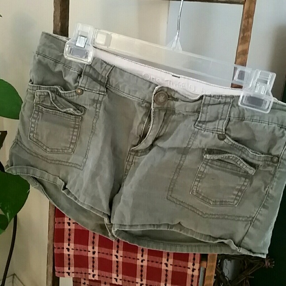 one tuff babe Pants - KHAKI 🦎 SHORTS