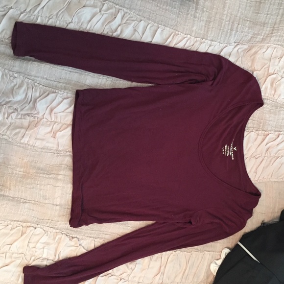 Long sleeve crop
