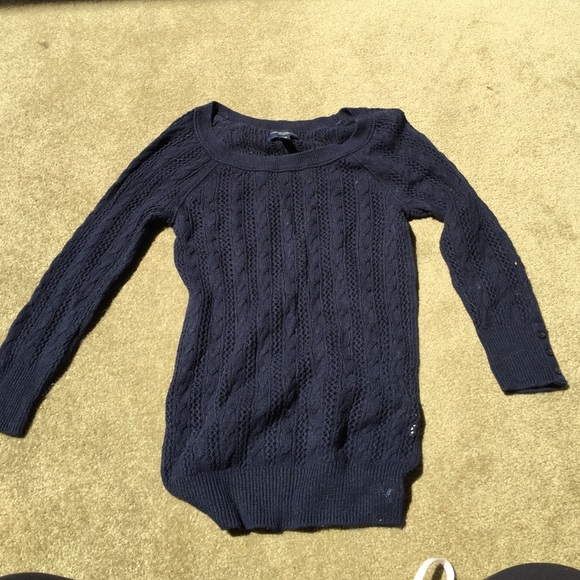 Navy American Eagle sweater