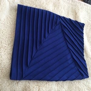 Royal blue tight skirt!