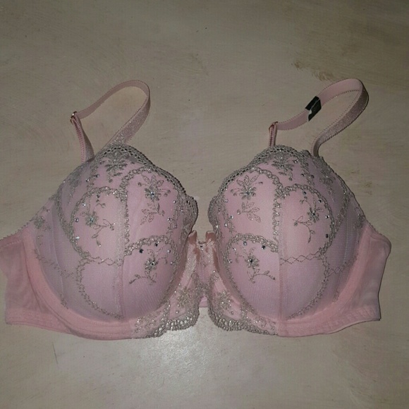 VS bra never been worn