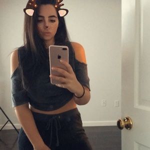 H&M cold shoulder crop top