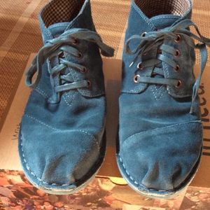 Toms Desert Botas in suede, teal green