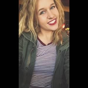 Meet your Posher, Ciara