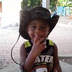 Meet your Posher, Yolanda