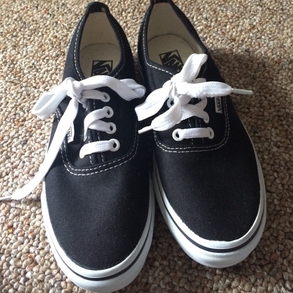 Black vans
