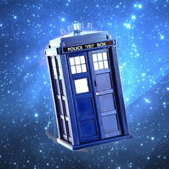 Super Rad Dr. Who bundle ON RESERVE