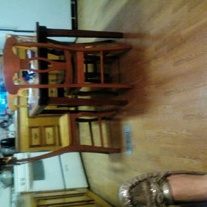 Meet your Posher, Leslie