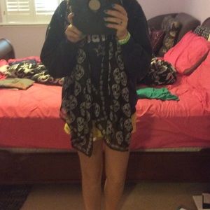 Skull scarf