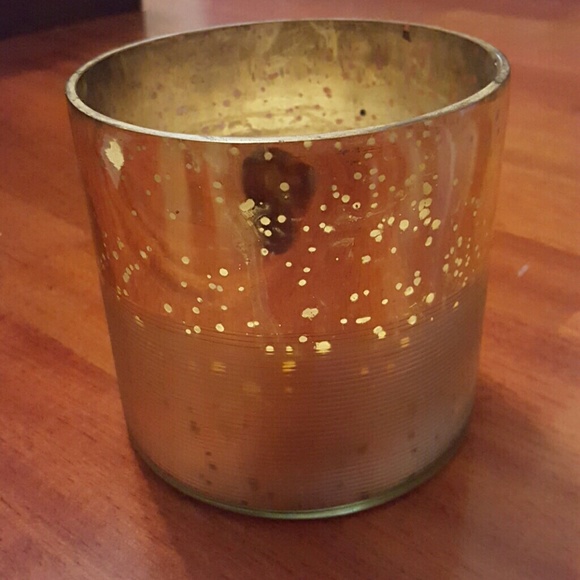 ANTHROPOLOGIE Candle