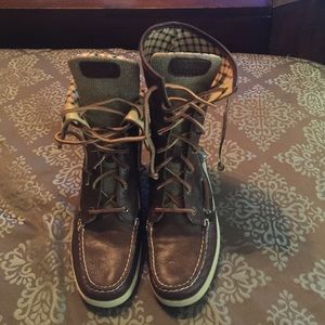 Sperry Top Sider Boot (NWOT)