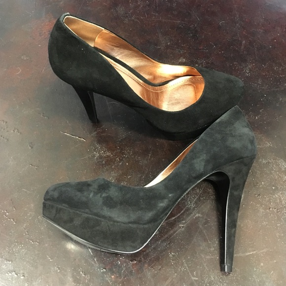 BCBGeneration Shoes - Bcbg generation suede platform heels