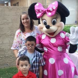 Meet your Posher, Alma