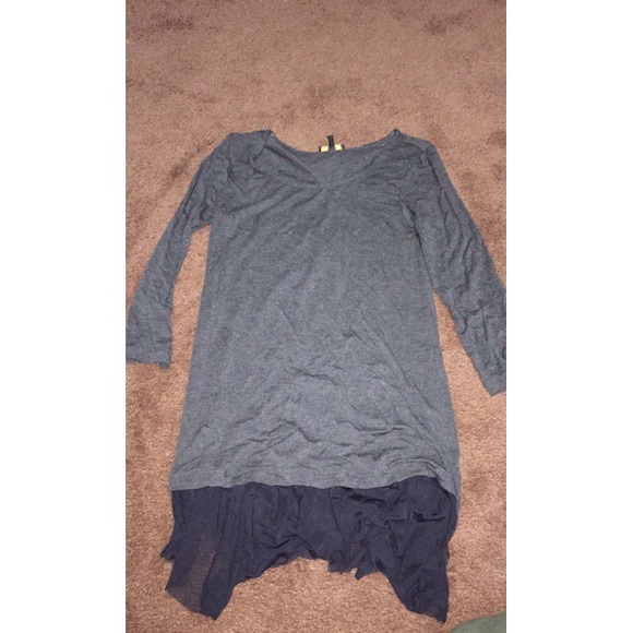 Cute top! - Picture 1 of 1