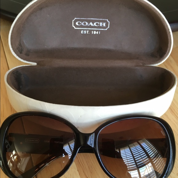 🚫SOLD🚫 COACH SUNGLASSES