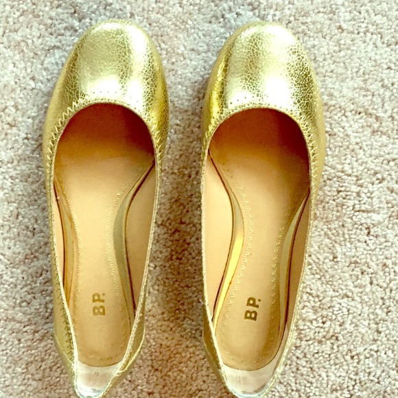 GOLD BALLET FLATS