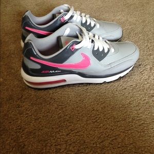 Nike Air Max shoes worn once