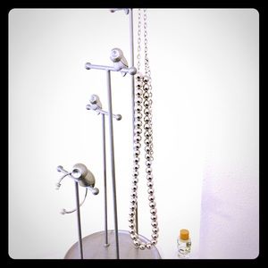 Ann Taylor Loft Necklace